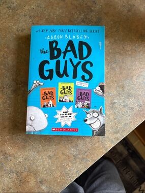 Scholastic The Bad Guys Box Set - Turquoise Cover with Black Title